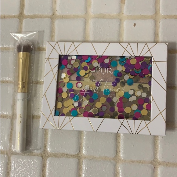 PUR Let The Good Times Roll Eye Palette & Brush - Picture 3 of 8